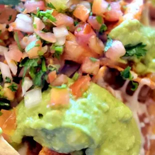 GRILLED SHRIMP NACHOS