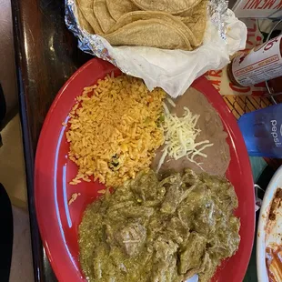 Carnitas en salsa verde