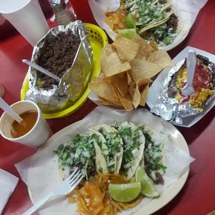 Wow! My 1st time here and definitely not my last!! I ordered the bistek tacos with handmade corn tortillas. So Delicious! Beans were great!