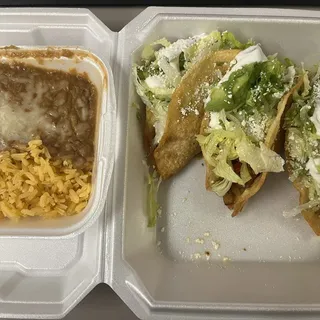 #27 PLATO DE TACOS DE PAPA DORADOS