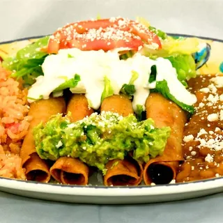 29 PLATO DE 4 FLAUTAS