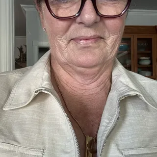 Teresa C.