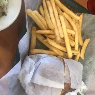 Torta de pollo con papas fritas
