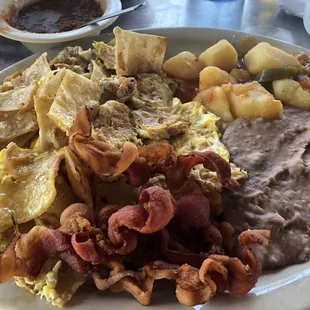 Migas con tocino