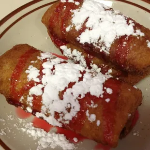 Erhmergherd tacos and cheesecake chimis!! Yum!!