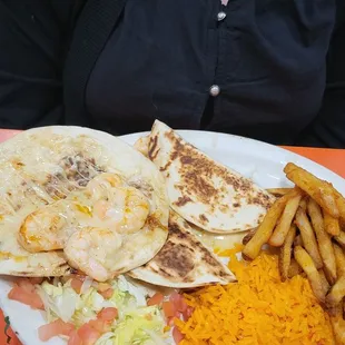 Shrimp quesadellias