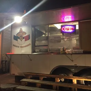 a food truck at night