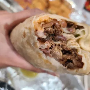 TAQUERIA MÉXICO - BURRITO (INSIDE)