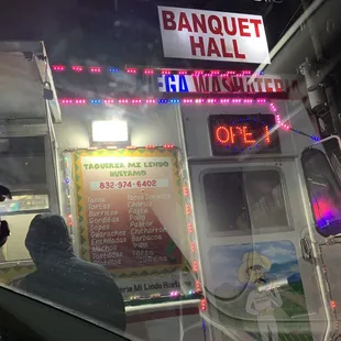 Phone number for order to go. Very delicious tacos. Green sauce is very spicy but yummy