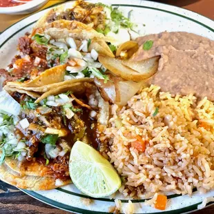 Steak and chicken tinga tacos