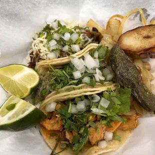 Polo, carnitas and pablano tacos.