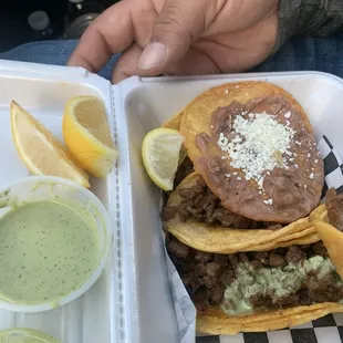 3 Tacos de Carne Combo