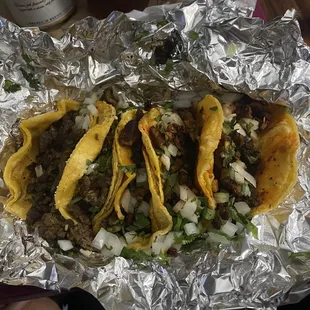 Tacos de bistek y pastor