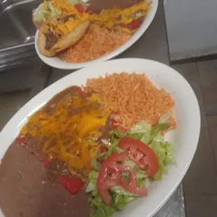 Chesse enchiladas plate