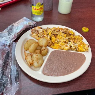 Chorizo egg plate