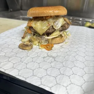 Habanero cheese burger