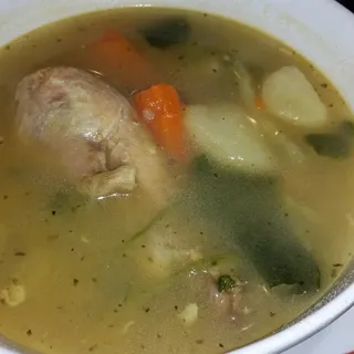 Caldo de Pollo