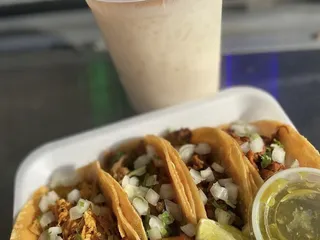 El Mil Tacos Food Truck