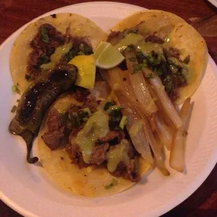 Cabeza and asada tacos!