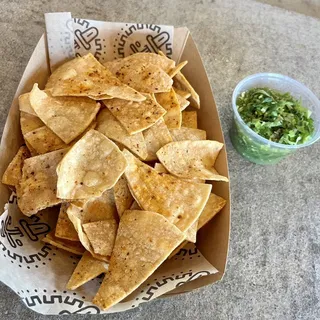 House Chips and Salsa