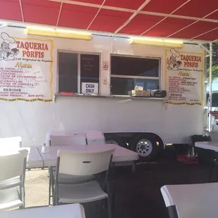 Small place but one of the best Mexican quick foods around.