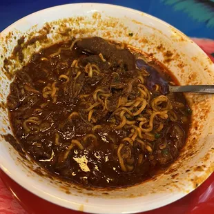 ramen birria