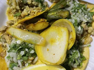 Camacho’s Tacos