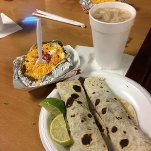 Flour tortilla combo w/horchata