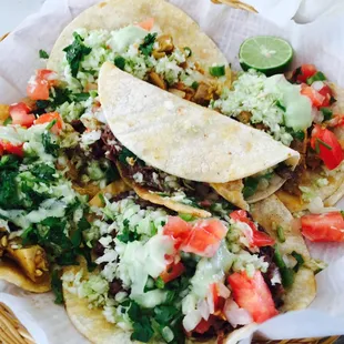 Tacos de pollo y cabeza the Best !!!!!!