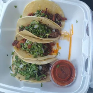 4 tacos