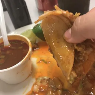 Soggy Tacos de birria con consomé
