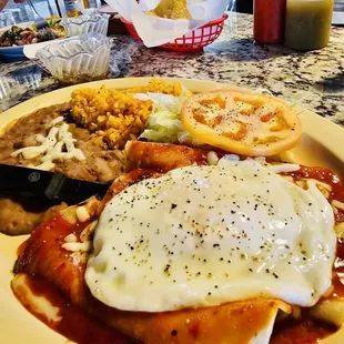 a plate of mexican food