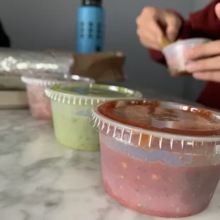 Huge sauce cups -- love!