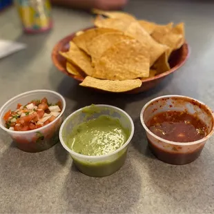 Yummy chips &amp; salsas