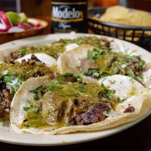 Taco de Cabeza -- GREAT. Marbled fat, can't beat that!