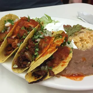 Tacos Dorados Platillo