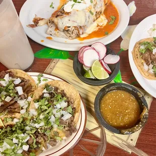 Tacos, burrito and horchatta