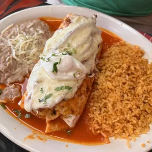 Mexico can taco dinner and wet burrito