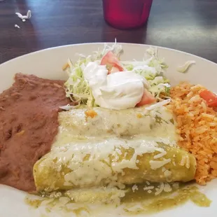 Enchiladas verde con pollo