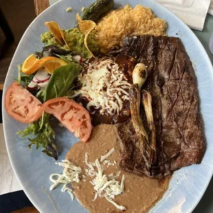 Steak with Enchiladas de Mole Dinner