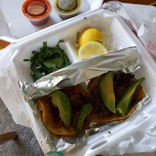 2 tacos - 1 asada and 1 pastor