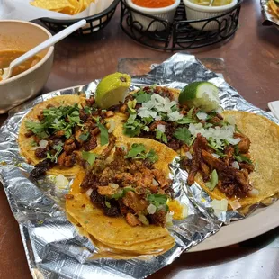 Al pastor tacos