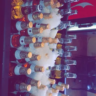 Ya tenemos cerveza modelo especial, corona y modelo negro para.