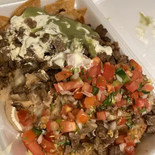 Nachos large with carne asada