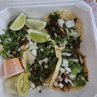 Tacos de barbacoa so good!