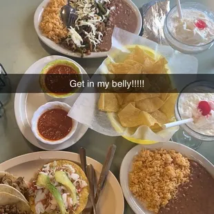 Ceviche tostada, carne asada Gordita, fajitas plate and tacos! Also the pina colada is great!