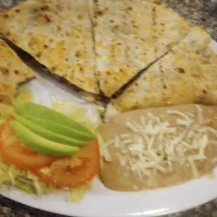 Good experience overall ten me n my friends love this place authentic music love the Mexican vibe