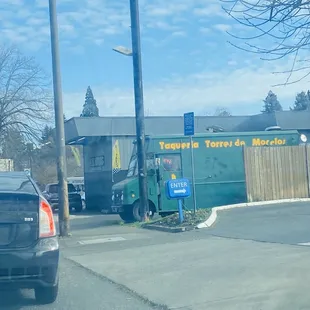 Location right next to the Motel 6