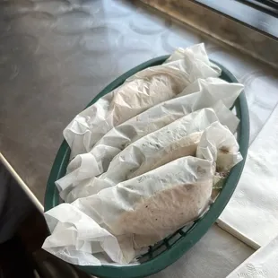 4 tacos