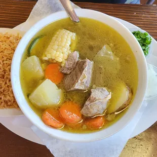Caldo de res